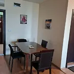 елка * Burgas City