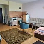 елка Apartmán *