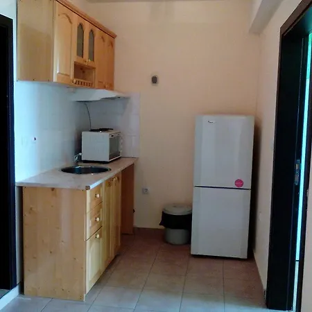 Apartman елка Burgasz